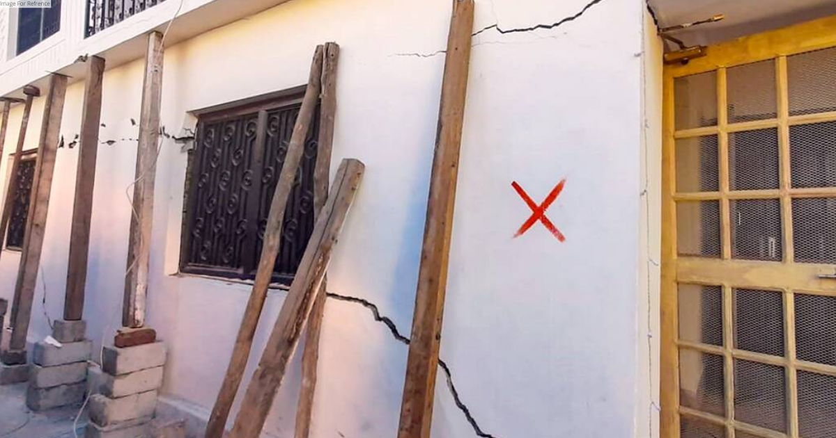 Cracks in Joshimath buildings widened after snowfall: Chamoli DM